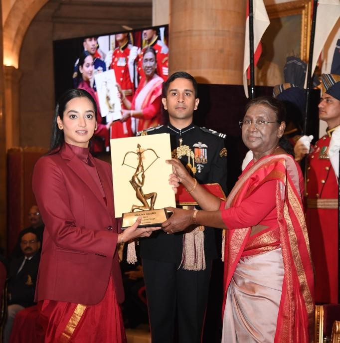 Divyakriti Singh becomes first Indian woman to get Arjuna Award for ...