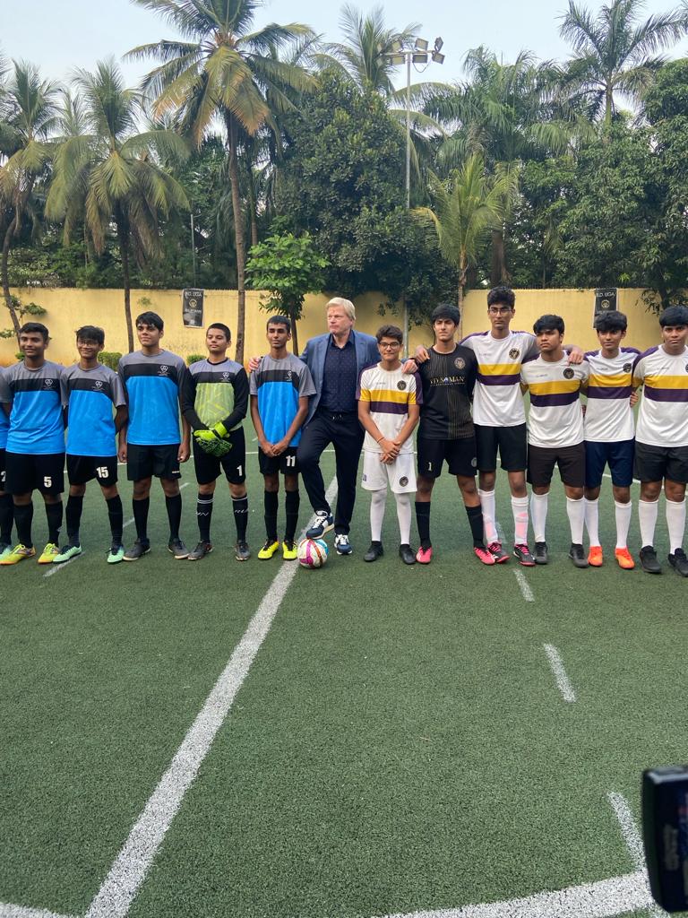 oliver kahn: Legend Kahn launches Oliver Kahn Academy in India - The  Economic Times