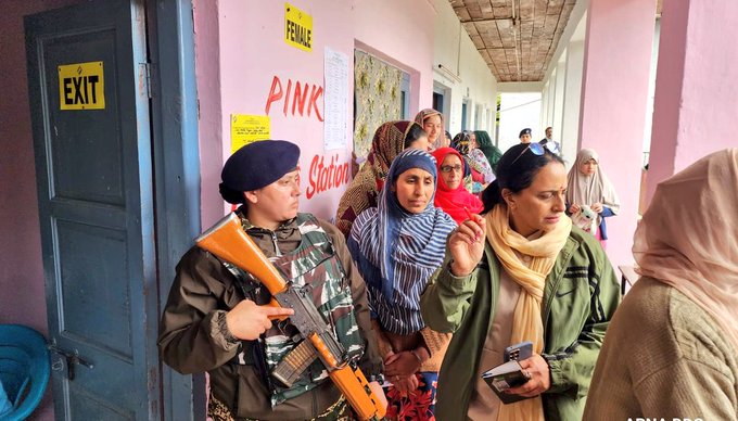Polling peaceful in Srinagar Lok Sabha constituency, provisional figures indicate highest turnout since 1996